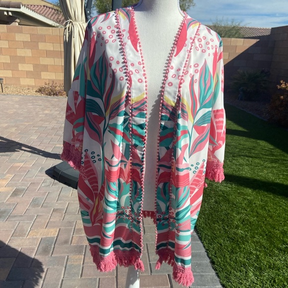 Colorful Kimono Style Top - Picture 9 of 14